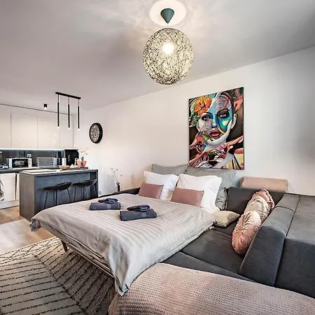 Centrum Hviezdoslav * Poprad